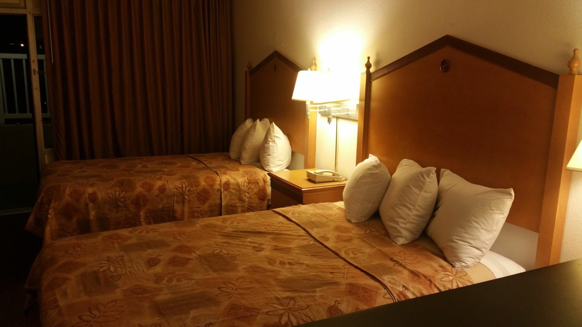 Lotus By Hotel Inn - הוט ספרינגס מראה חיצוני תמונה